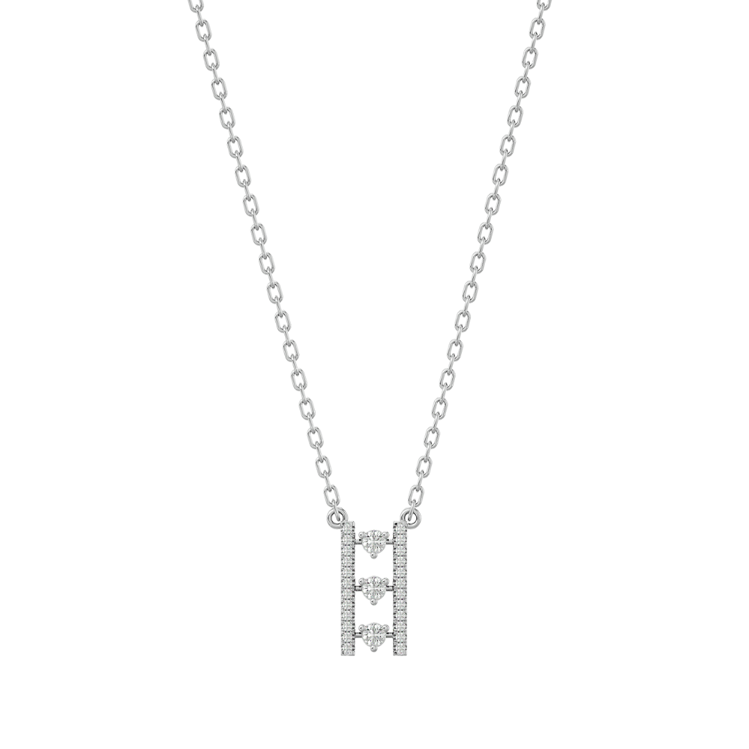 Elegant gold necklace with diamonds